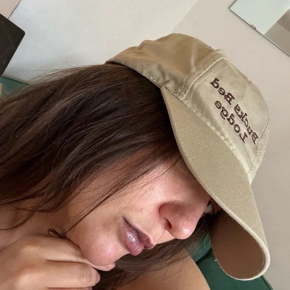 Vintage 90s hat Bucks Bed Lodge - Picture 2 of 4